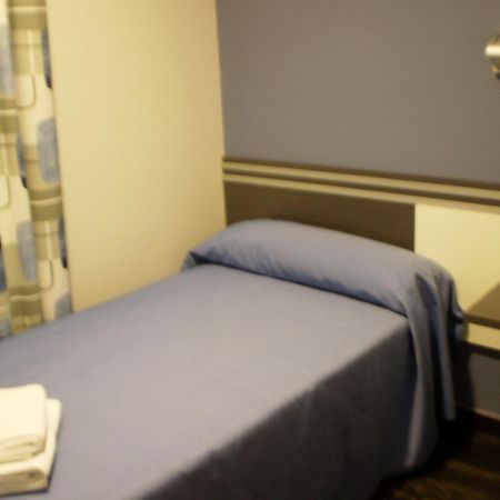 Hostal Rica Posada Guadalajara Ngoại thất bức ảnh